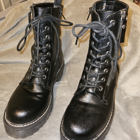 Mix No. 6 Shoes - Stylish Black Combat Boots for Women